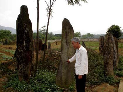 Vietnam Cemetary_4