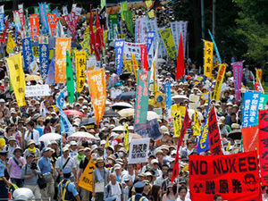 Tokyo anti-nuke rally 7.16.12-2