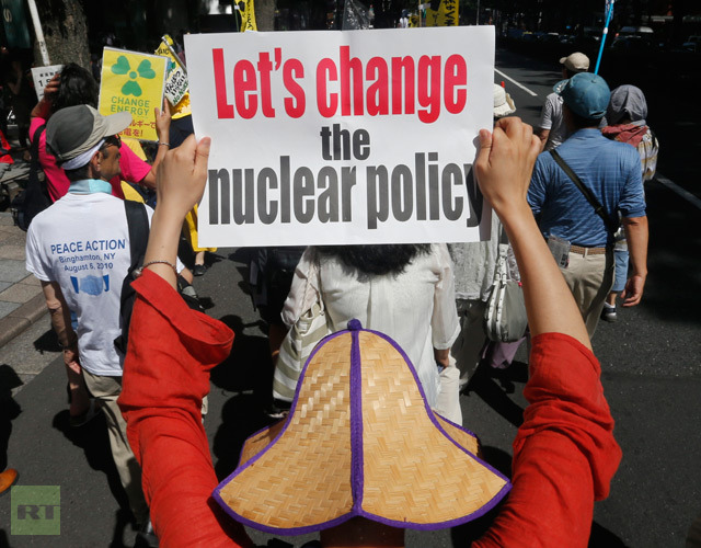Click to enlarge Tokyo anti-nuke rally 7.16.12-5