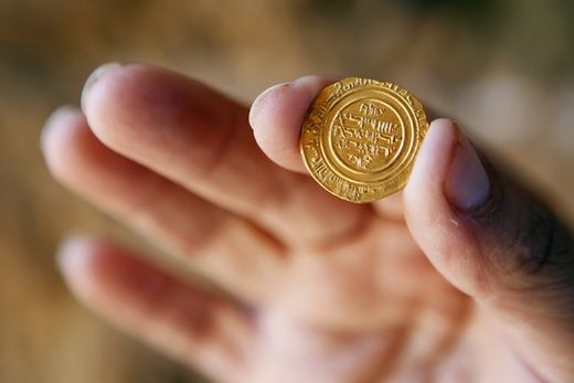 Click to enlarge Crusader Treasure