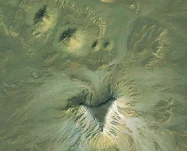 Click to enlarge Lost Pyramids_1