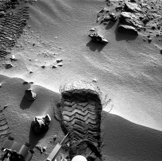 Click to enlarge Curiosity 4