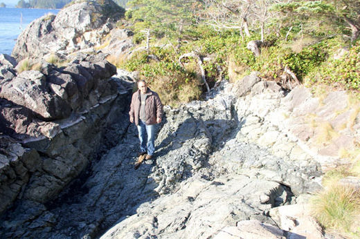 Click to enlarge empty B.C. cliff pool