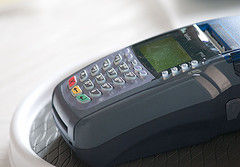 wireless electronic card reader