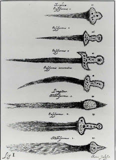 Comet types depicted as daggers