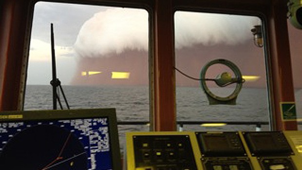 Click to enlarge cyclone narelle