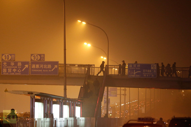 Click to enlarge Beijing Pollution_3