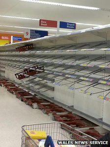 Empty Bread shelves