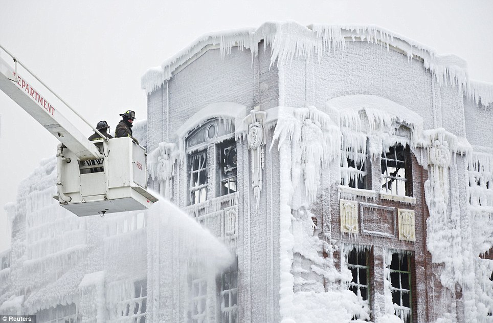 Chicago ice fire