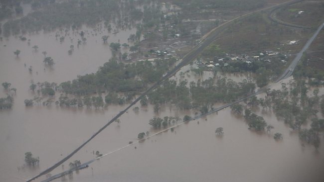 flooding Gracemere and Rockhampton