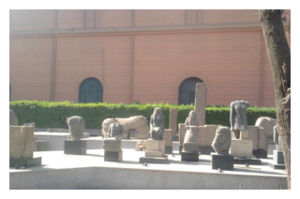 Click to enlarge Egypytian Statues