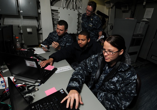 US Navy Technicians
