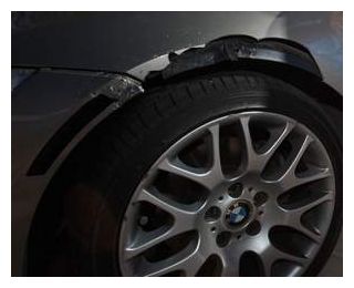 Damaged BMW