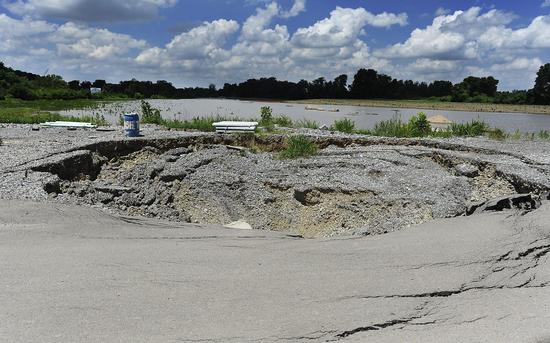 sinkhole