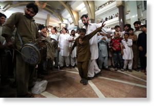 Click to enlarge Nawaz sharif election
