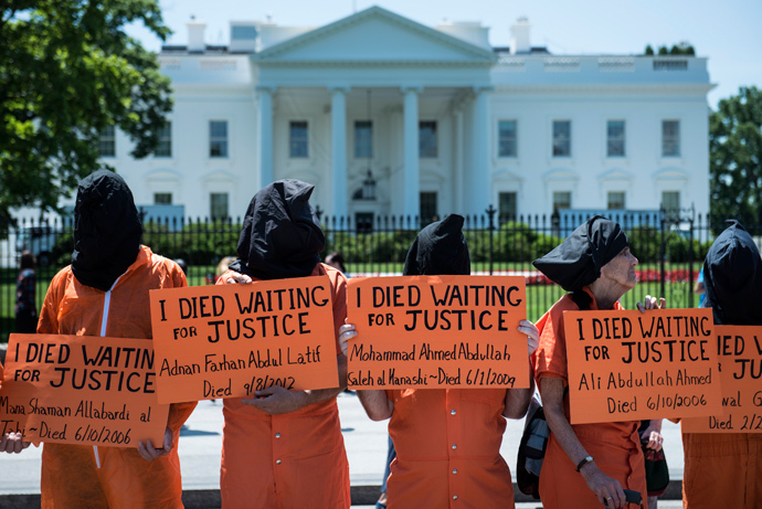 Click to enlarge Activists stand on Pennsylvania Avenue