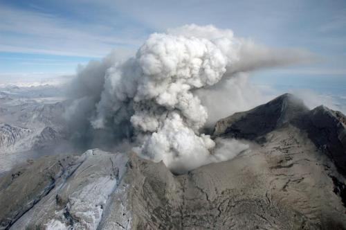 Click to enlarge Redoubt Volcano
