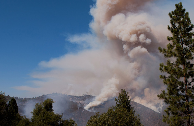rim fire clouds