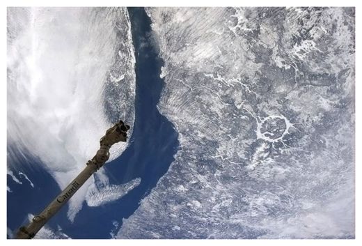 Click to enlarge Manicouagan meteor crater