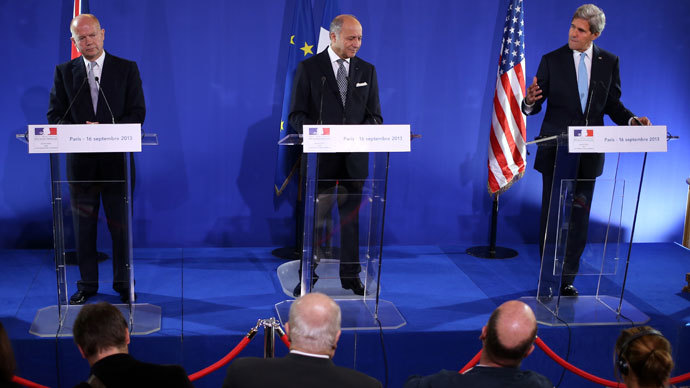 Fabius, Hague and Kerry in Paris talks