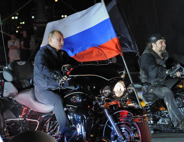 Putin rolls with bikers
