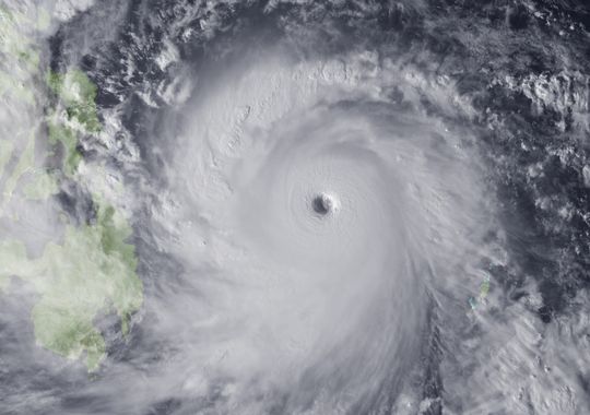 Click to enlarge Typhoon Haiyan_1