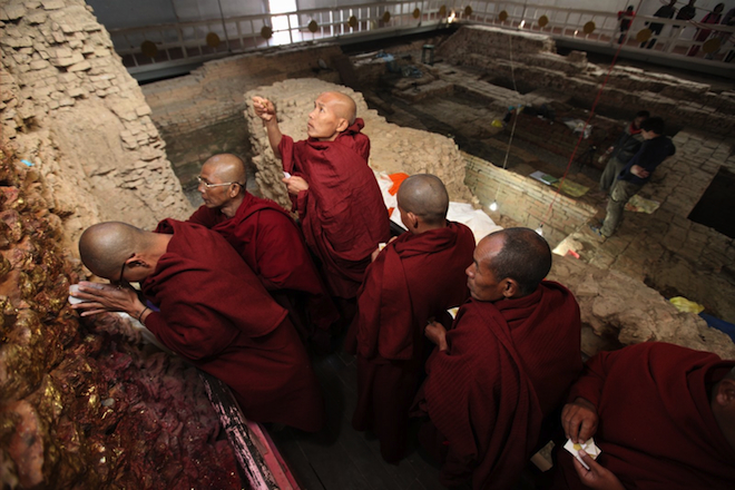 Click to enlarge Buddhist pilgrims