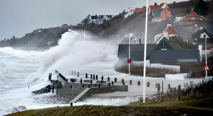 Click to enlarge Storm Xaver in Denmark