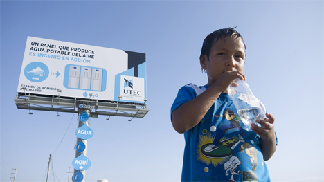 Water producing billboard_1