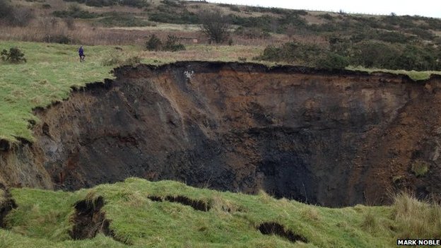 foolow sinkhole1