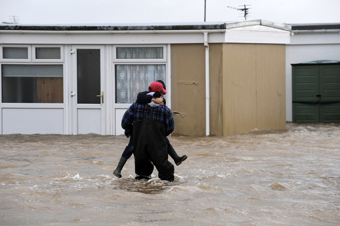 Click to enlarge uk storms 5