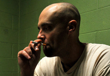e-cig smoker