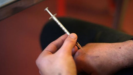 needle-heroin