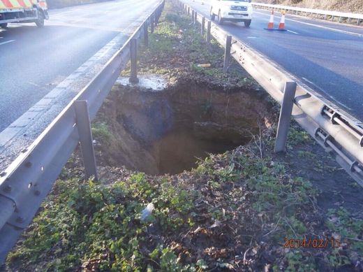 M2 sinkhole