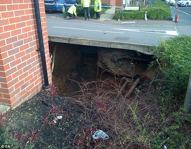 british sinkhole 2