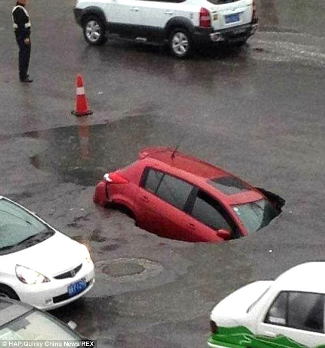 sinkhole china