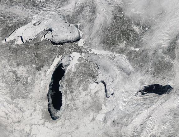 frozen great lakes
