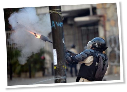 venezuelan police tear gas