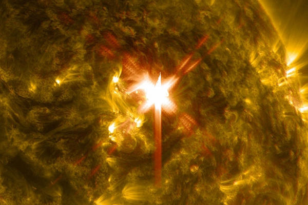 Click to enlarge x1 solar flare