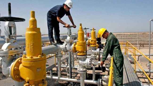 Iranian oil workers
