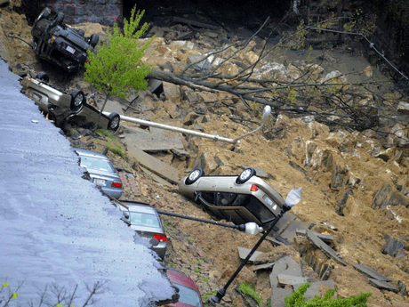 Click to enlarge Baltimore Sinkhole_2