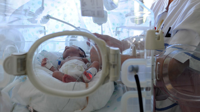 baby incubator