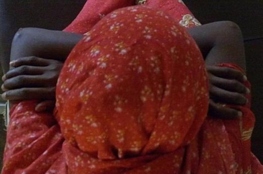 Click to enlarge kenyan woman