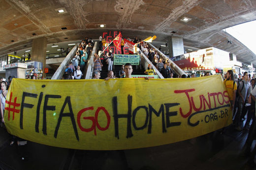 Click to enlarge World cup demonstrators in Brasilia