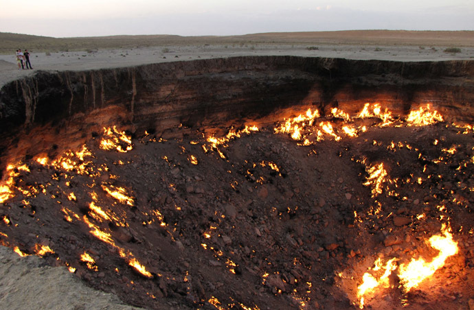 Click to enlarge turkmenistan gas crater