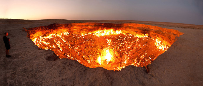 Click to enlarge turkmenistan gas crater