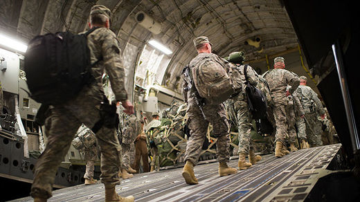 Click to enlarge US soldier leave iraq