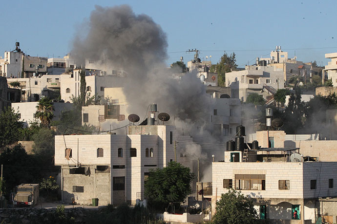 Click to enlarge smoke from Hebron