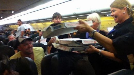 pilot orders pizza