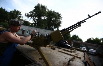 Lugansk militia fighter